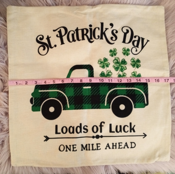 St. Patrick's Day Set | Accent Pillow Covers & Table Runner - Picture 7 of 9